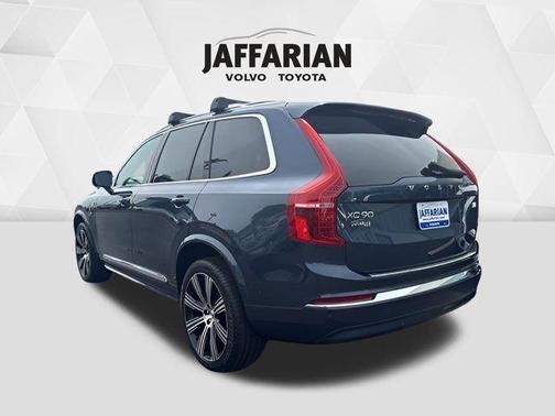 2023 Volvo XC90 Recharge Plug-In Hybrid T8 Plus Bright Theme 7 Passenger