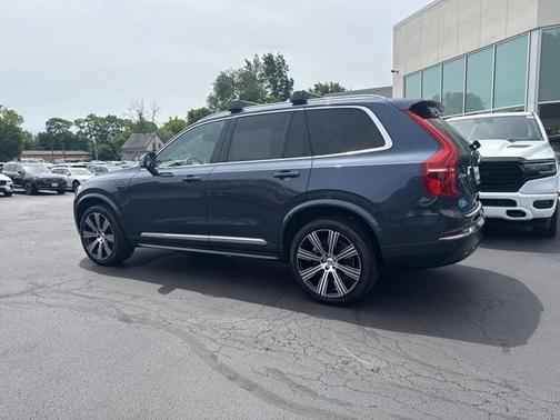 2023 Volvo XC90 Recharge Plug-In Hybrid T8 Plus Bright Theme 7 Passenger