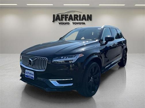 2023 Volvo XC90 Recharge Plug-In Hybrid T8 Plus Bright Theme 7 Passenger
