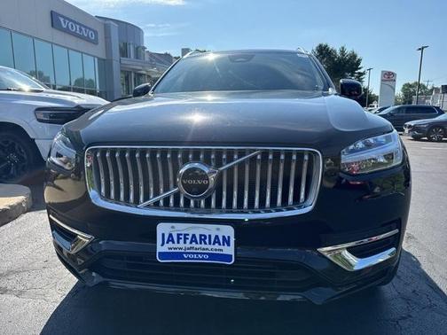 2023 Volvo XC90 Recharge Plug-In Hybrid T8 Plus Bright Theme 7 Passenger