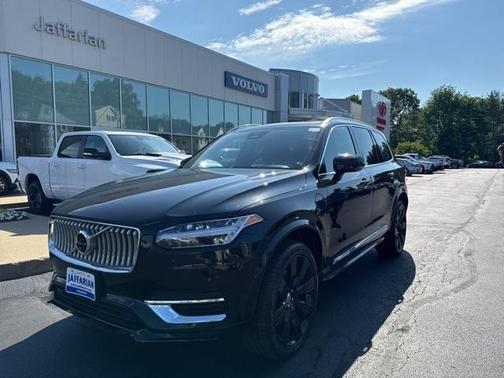 2023 Volvo XC90 Recharge Plug-In Hybrid T8 Plus Bright Theme 7 Passenger