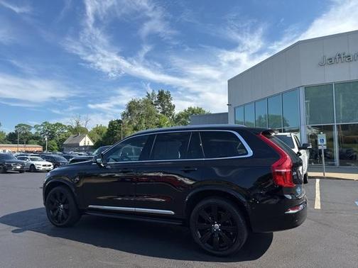 2023 Volvo XC90 Recharge Plug-In Hybrid T8 Plus Bright Theme 7 Passenger