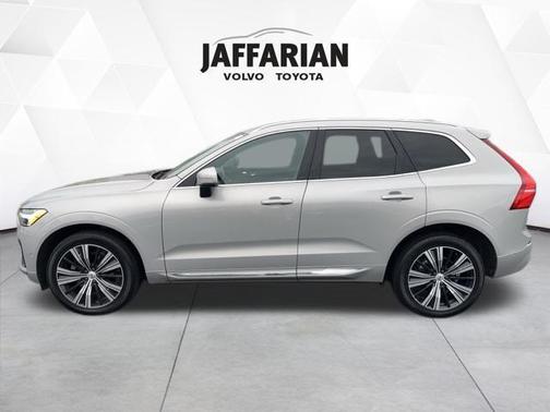 2023 Volvo XC60 B5 Plus Bright Theme