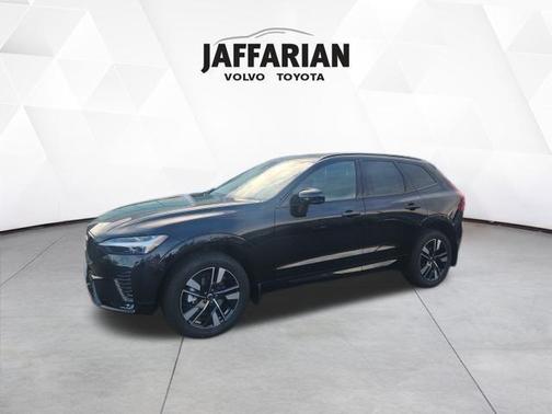 2026 Volvo XC60 B5 Core