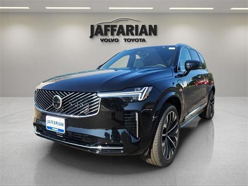 2025 Volvo XC90 Plug-In Hybrid T8 Ultra 6-Seater