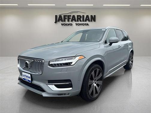 2024 Volvo XC90 B6 Plus Bright Theme 7-Seater
