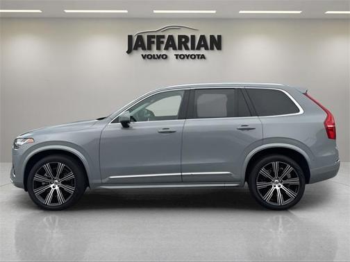 2024 Volvo XC90 B6 Plus Bright Theme 7-Seater