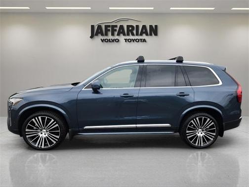 2025 Volvo XC90 B6 Ultra