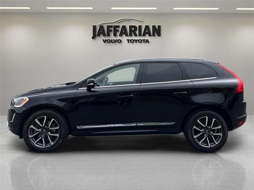 2017 Volvo XC60 T6 Dynamic
