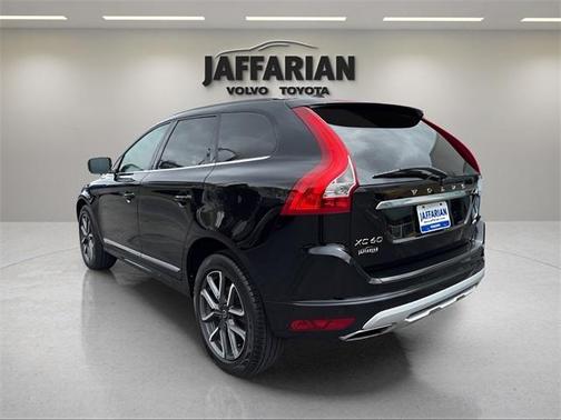 2017 Volvo XC60 T6 Dynamic