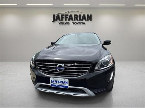 2017 Volvo XC60 T6 Dynamic