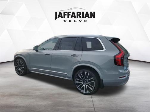 Gray Metallic 2026 Volvo XC90 B6 Plus 7-Seater