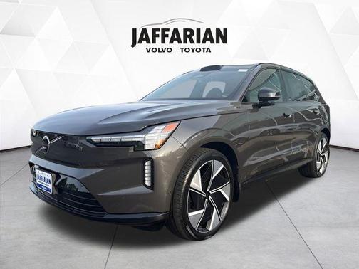 2025 Volvo EX90 Twin Motor Performance Ultra