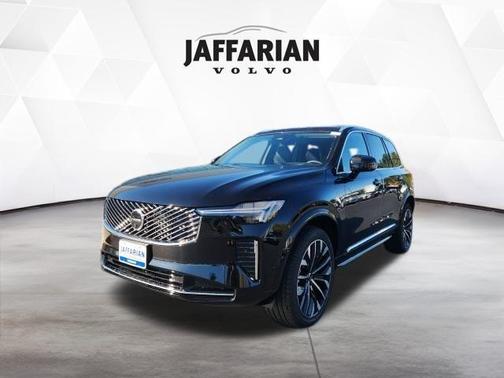 2026 Volvo XC90 B6 Ultra 7-Seater