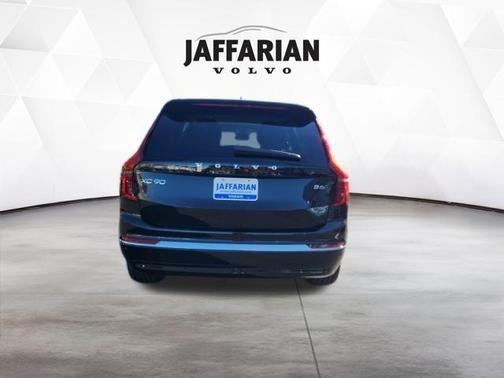 2026 Volvo XC90 B6 Ultra 7-Seater