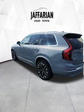 2026 Volvo XC90 B6 Ultra 7-Seater