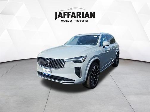 2026 Volvo XC90 B6 Ultra 7-Seater