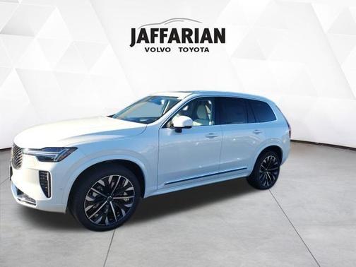 2026 Volvo XC90 B6 Ultra 7-Seater