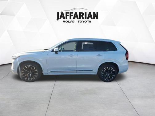 2026 Volvo XC90 B6 Ultra 7-Seater
