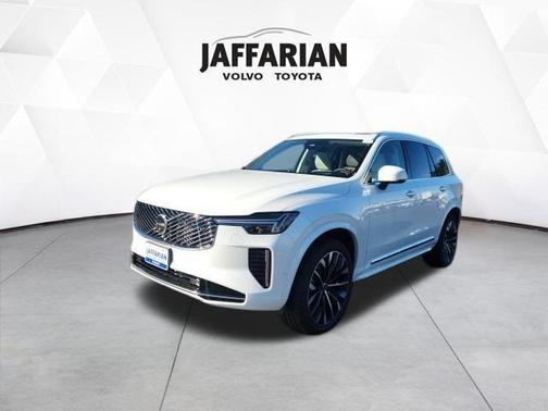 2026 Volvo XC90 B6 Ultra 7-Seater