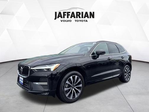 2023 Volvo XC60 B5 Core