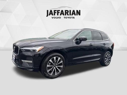 2023 Volvo XC60 B5 Core