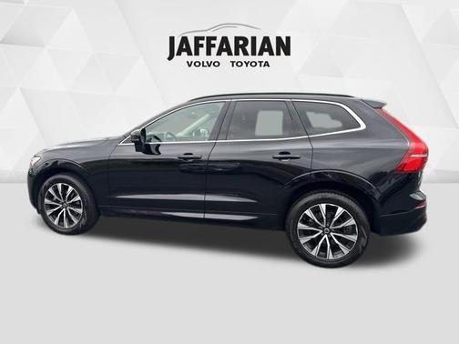 2023 Volvo XC60 B5 Core