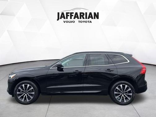 2023 Volvo XC60 B5 Core