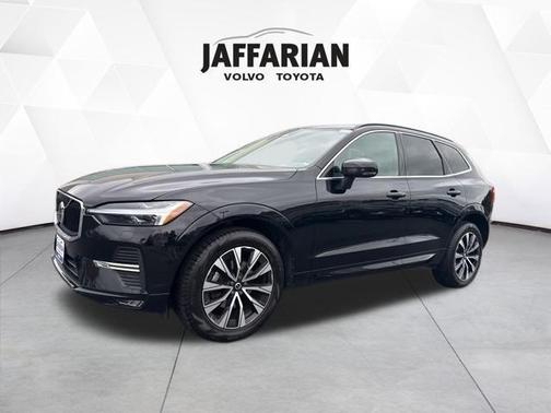 2023 Volvo XC60 B5 Core