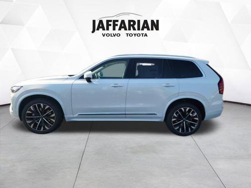 2026 Volvo XC90 B6 Ultra 7-Seater