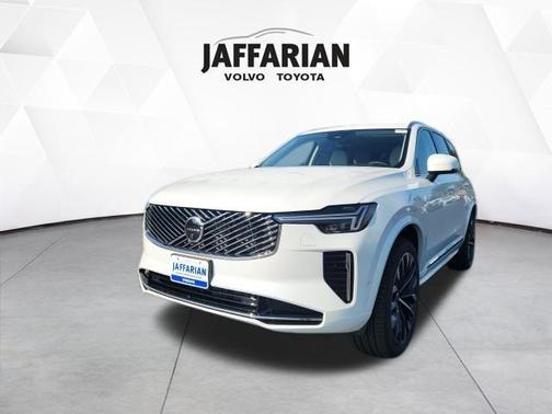2026 Volvo XC90 B6 Ultra 7-Seater