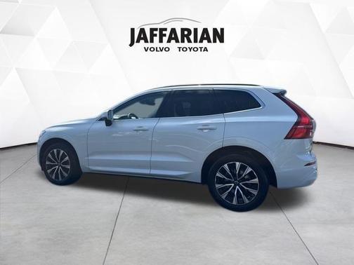 2023 Volvo XC60 B5 Core
