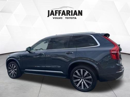 2022 Volvo XC90 Recharge Plug-In Hybrid T8 Inscription Extended Range 7P