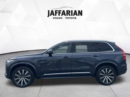 2022 Volvo XC90 Recharge Plug-In Hybrid T8 Inscription Extended Range 7P