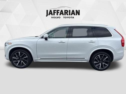 2024 Volvo XC90 B6 Plus Bright Theme 7-Seater