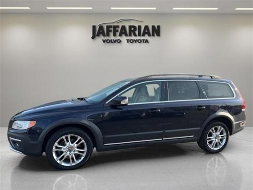 2016 Volvo XC70 T5 Premier