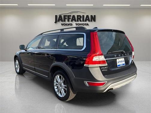 2016 Volvo XC70 T5 Premier