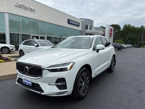 2022 Volvo XC60 B5 Inscription