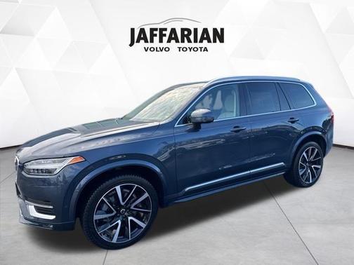 2023 Volvo XC90 B6 Plus 7-Seater