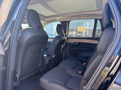 2026 Volvo XC90 B5 Plus 7-Seater