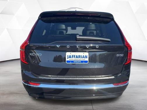 2026 Volvo XC90 B5 Plus 7-Seater