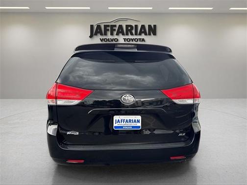 2014 Toyota Sienna XLE