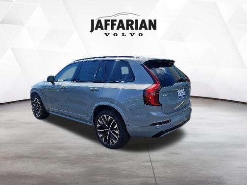 Gray Metallic 2026 Volvo XC90 B6 Ultra