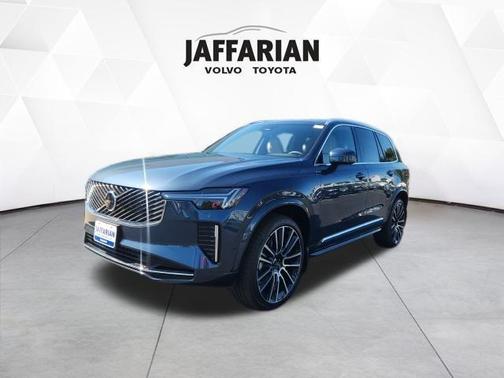 2026 Volvo XC90 B6 Plus 7-Seater