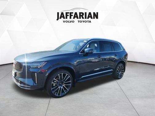 2026 Volvo XC90 B6 Plus 7-Seater