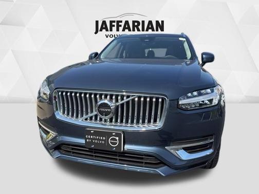 2024 Volvo XC90 Recharge Plug-In Hybrid T8 Plus Bright Theme 7 Passenger