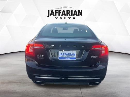 2018 Volvo S60 Inscription T5