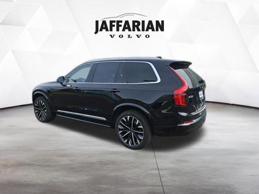 Onyx Black Metallic 2026 Volvo XC90 Plug-In Hybrid Plus, T8 AWD, Electric/Gasoline, Bright, 7 Seats