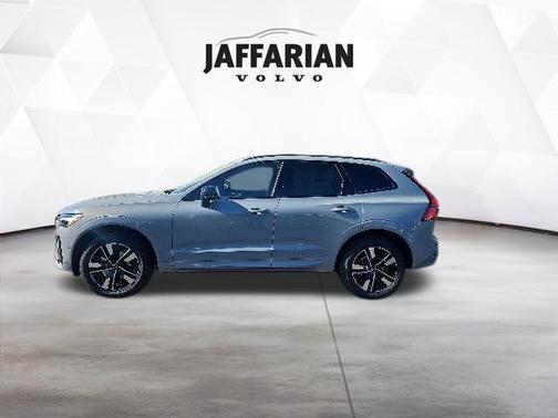 Gray Metallic 2026 Volvo XC60 B5 Plus