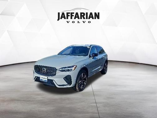Gray Metallic 2026 Volvo XC60 B5 Plus